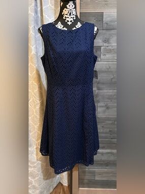 liz claiborne sleeveless a-line dress Liz Claiborne Women's Sleeveless A Line Dress Size XL NO BELT Dust Cedar Palm